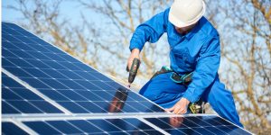 Installation Maintenance Panneaux Solaires Photovoltaïques à Evenos